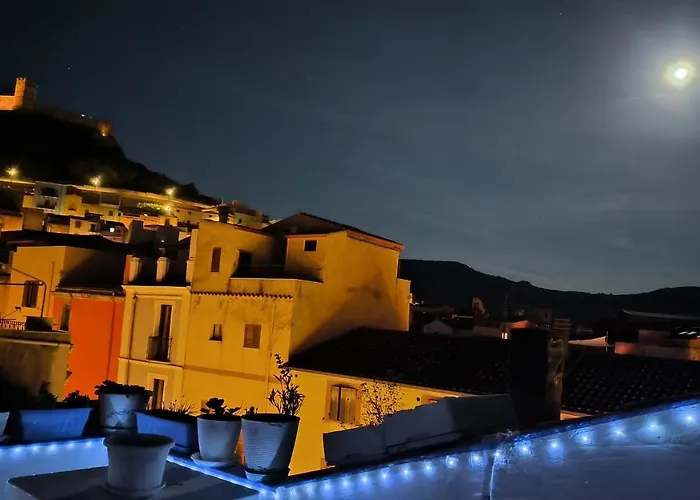 Casa Congiu فندق مبيت وإفطار بوسا